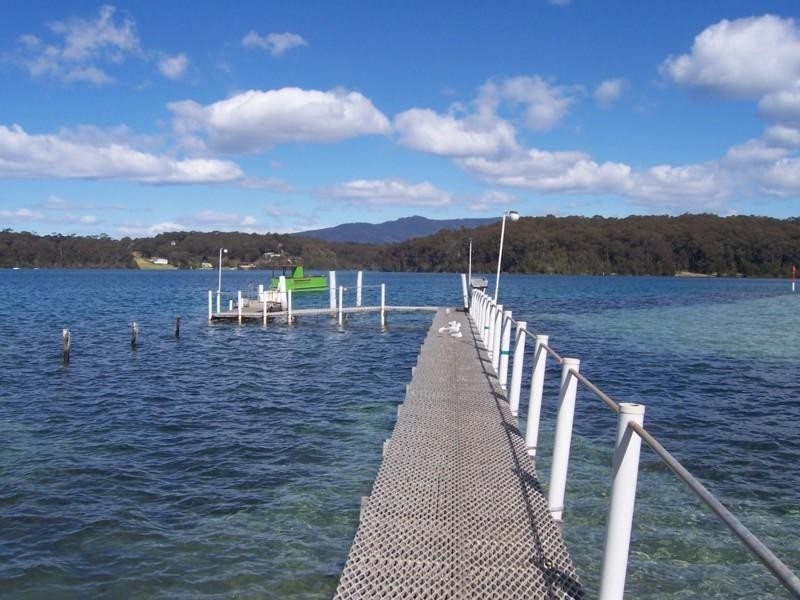 13 Riverside Drive, Narooma NSW 2546
