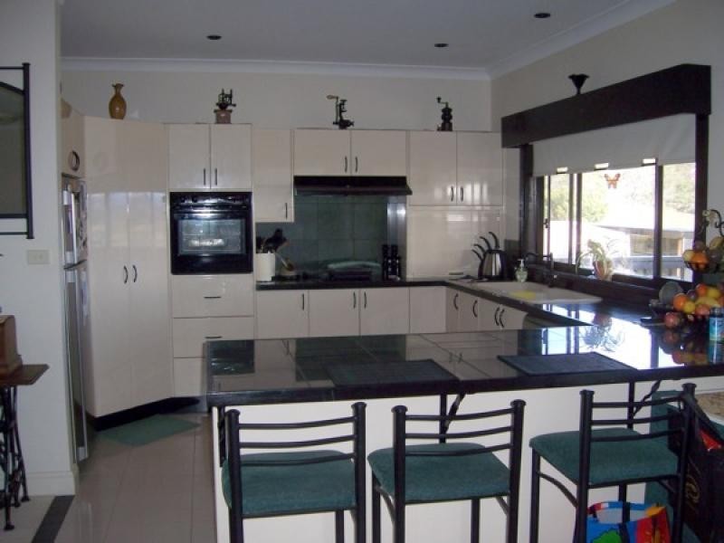 98 Mountain View Road, Moruya NSW 2537