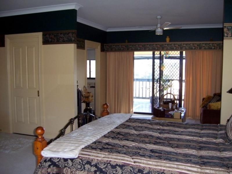 98 Mountain View Road, Moruya NSW 2537