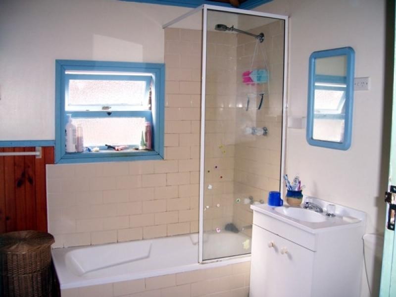 30 MORUYA STREET, Moruya NSW 2537