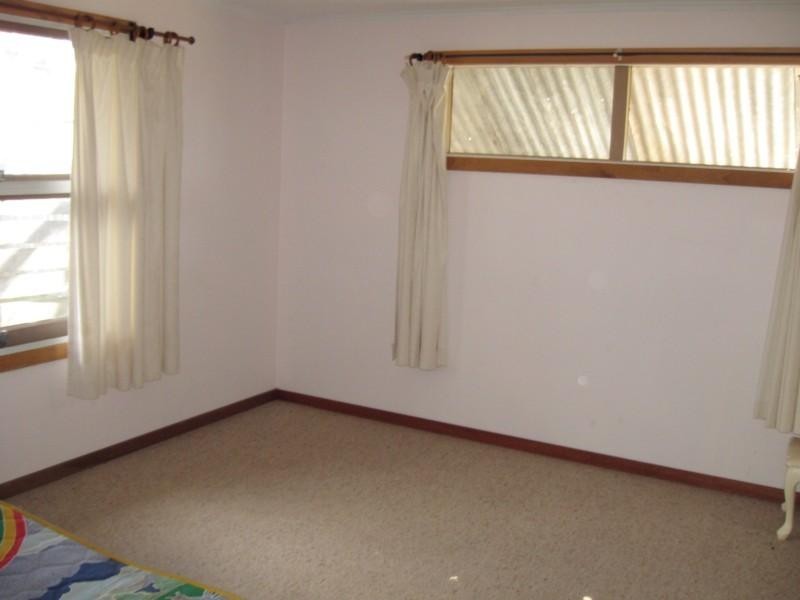 9 Banksia Street, Broulee NSW 2537