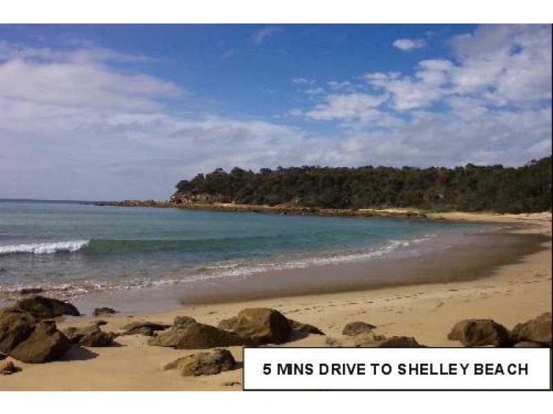 8 SPINNAKER PLACE, Moruya Heads NSW 2537