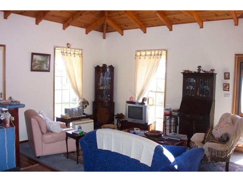 15 CONSTABLE STREET, Moruya Heads NSW 2537