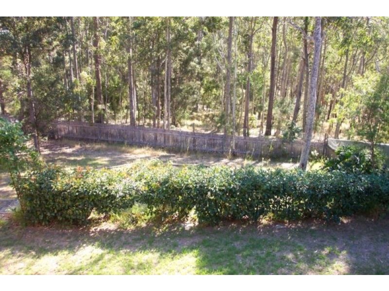 14 HEADLAND  GROVE, Moruya Heads NSW 2537