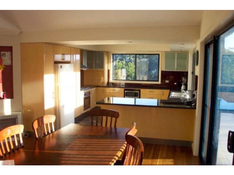 15 Viewpoint Court, Tuross Head NSW 2537