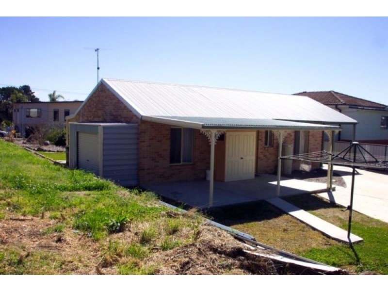 5 Wave Street, Tuross Head NSW 2537