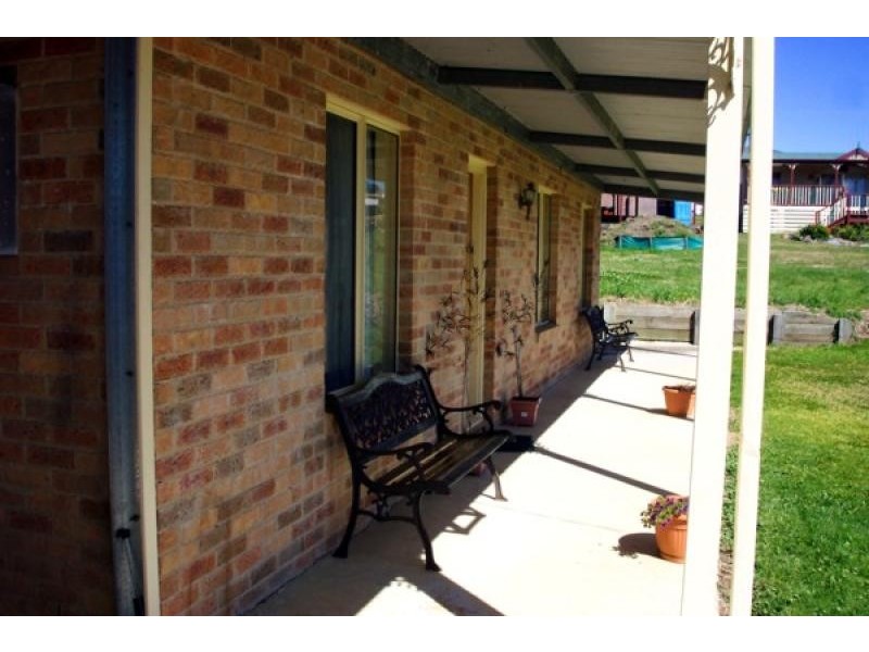 5 Wave Street, Tuross Head NSW 2537