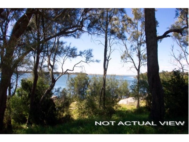 5 Wave Street, Tuross Head NSW 2537
