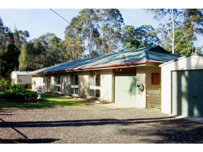 50 Pollwombra Road, Moruya NSW 2537