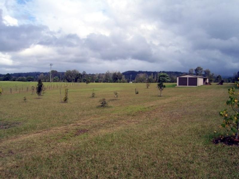 11 Maclean Place, Moruya NSW 2537