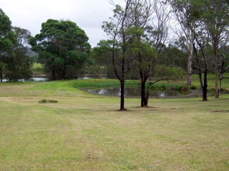 11 Maclean Place, Moruya NSW 2537