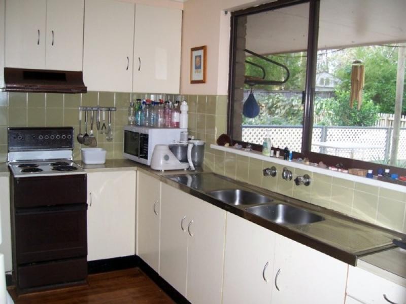 28 Costin Street, Moruya NSW 2537