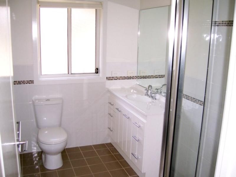 1 A Crest Crescent, Moruya Heads NSW 2537