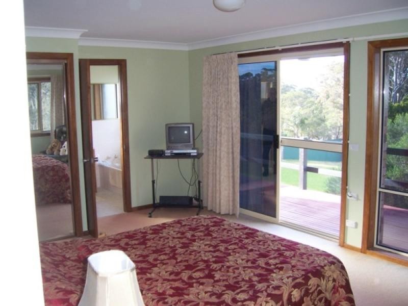 43 Dell Parade, Moruya Heads NSW 2537