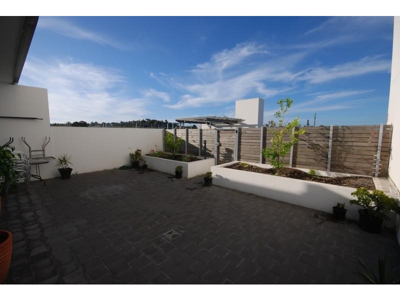 5 Lusty Street, Wolli Creek NSW 2205