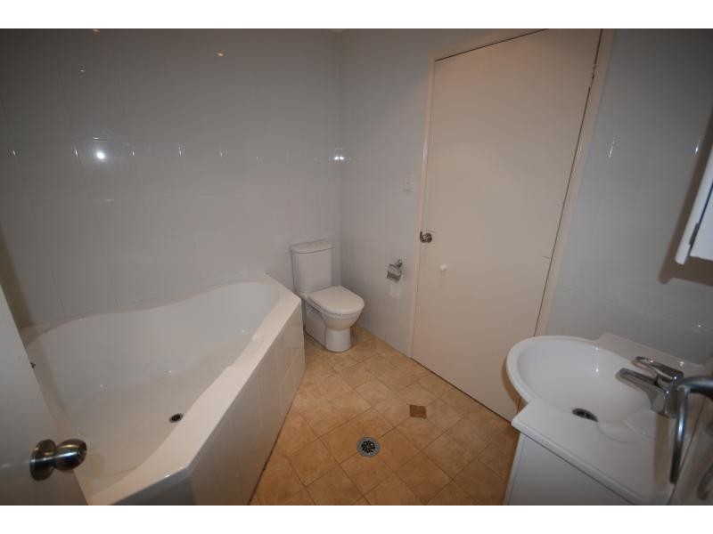 12 Eton St, Camperdown NSW 2050