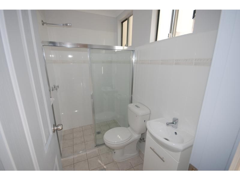 19 Philpott St, Enmore NSW 2042