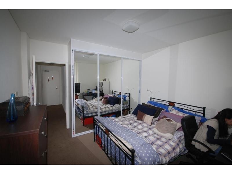 5 Lusty St, Wolli Creek NSW 2205