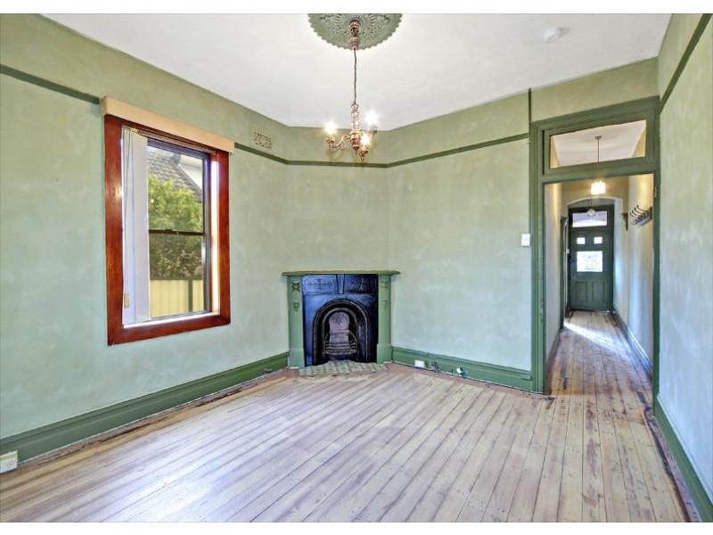 55 Fotheringham Street55 Fotheringham Street, Enmore NSW 2042