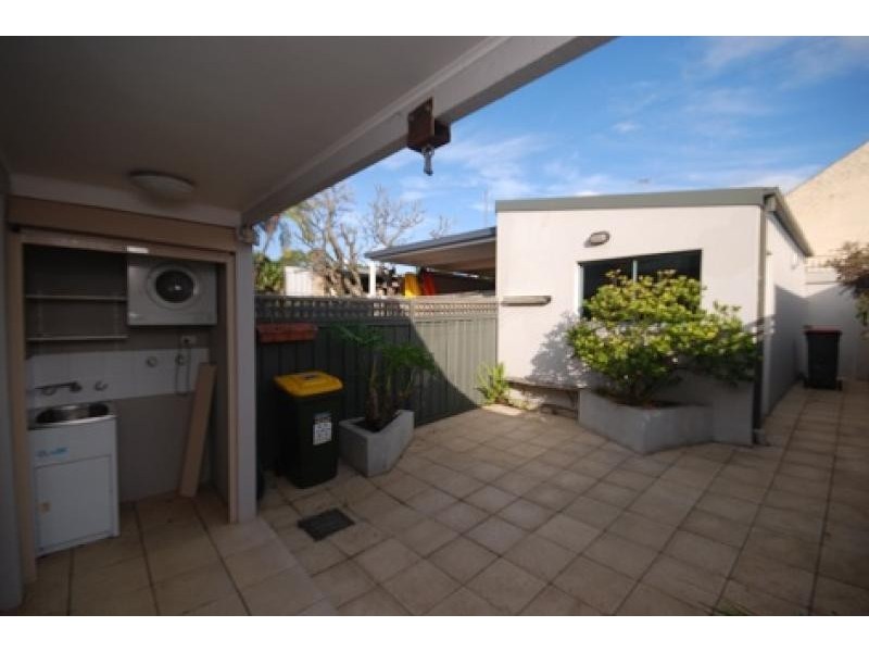 11a Salisbury Rd, Stanmore NSW 2048