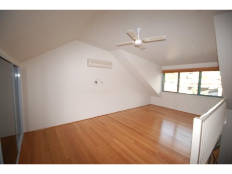 11a Salisbury Rd, Stanmore NSW 2048