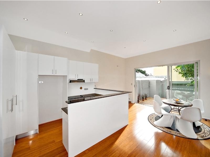 12 Eton, Camperdown NSW 2050