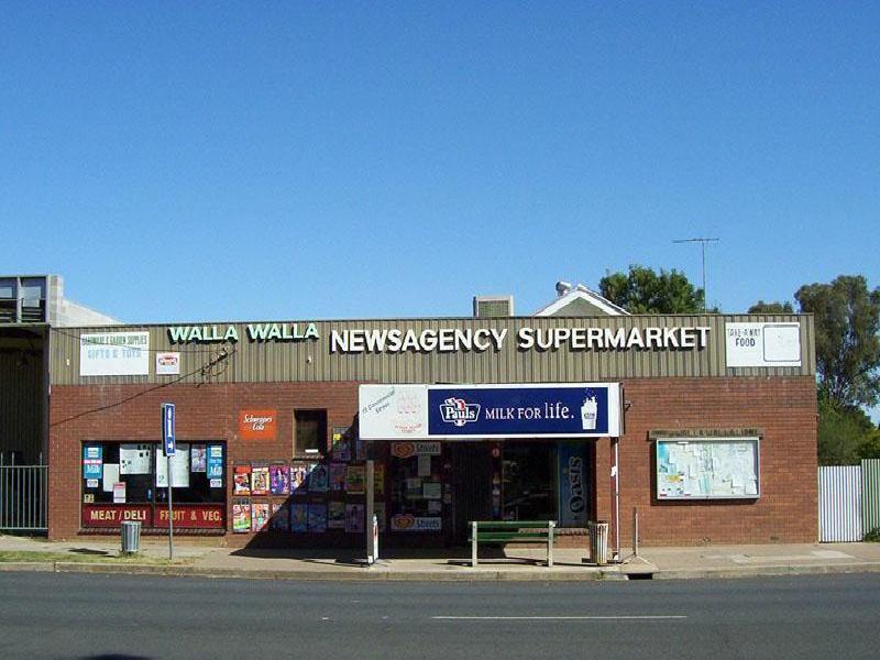 73 COMMERCIAL STREET, Walla Walla NSW 2659