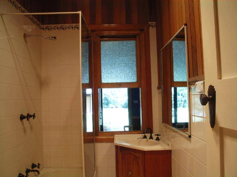 66 WALLACE, Holbrook NSW 2644