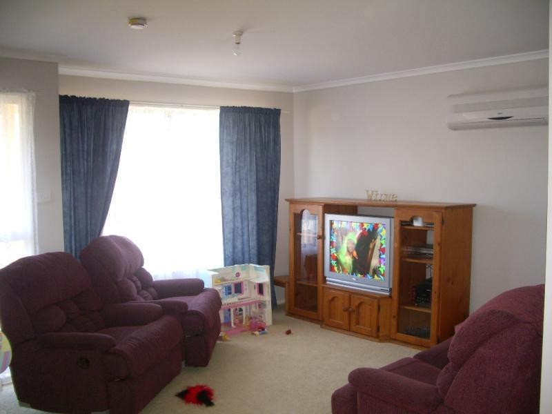 3 HAKEA PLACE, Albury NSW 2640
