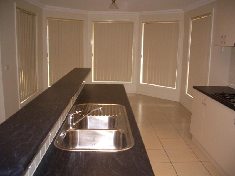 38 CASSINIA COURT, Thurgoona NSW 2640