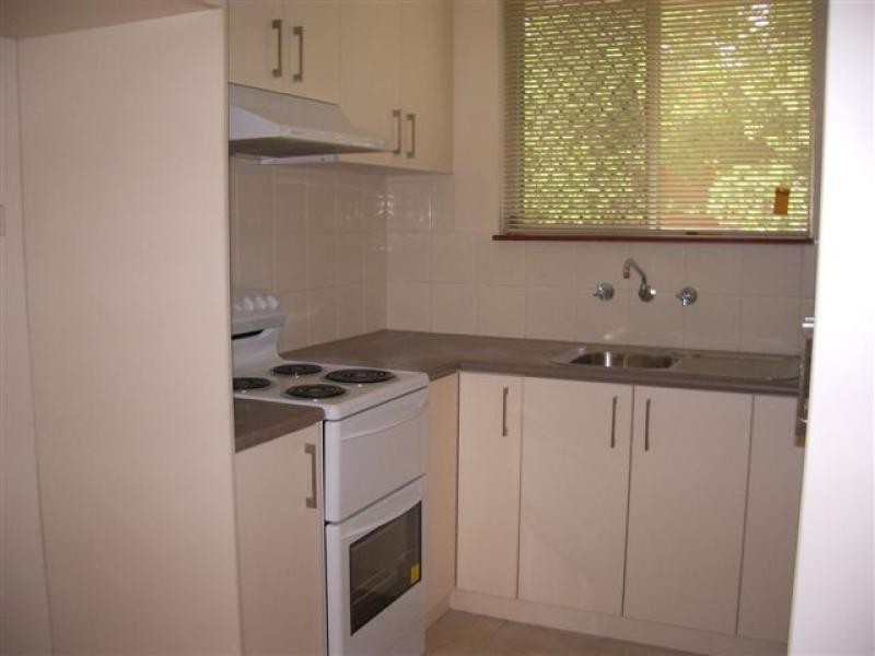 2/179 UNION ROAD, Albury NSW 2640