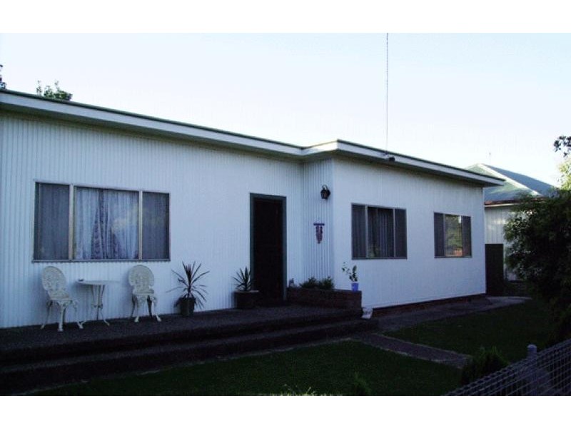75 Peel Street, Holbrook NSW 2644