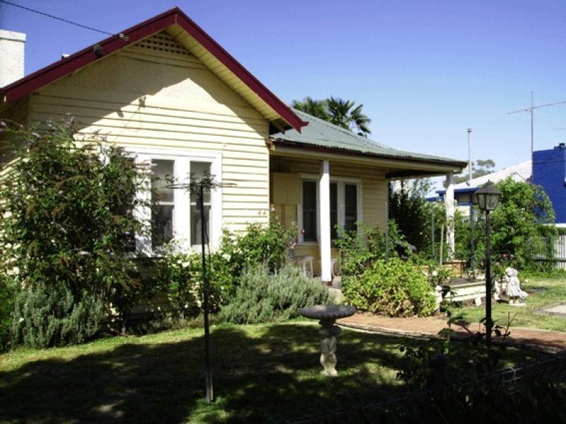 44 BARDWELL STREET, Holbrook NSW 2644