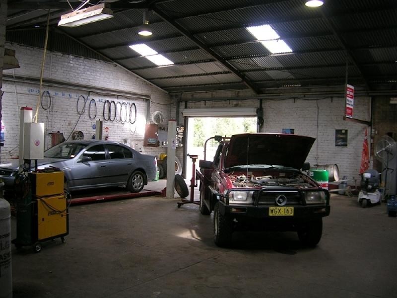 29 Railway Parade, Henty NSW 2658