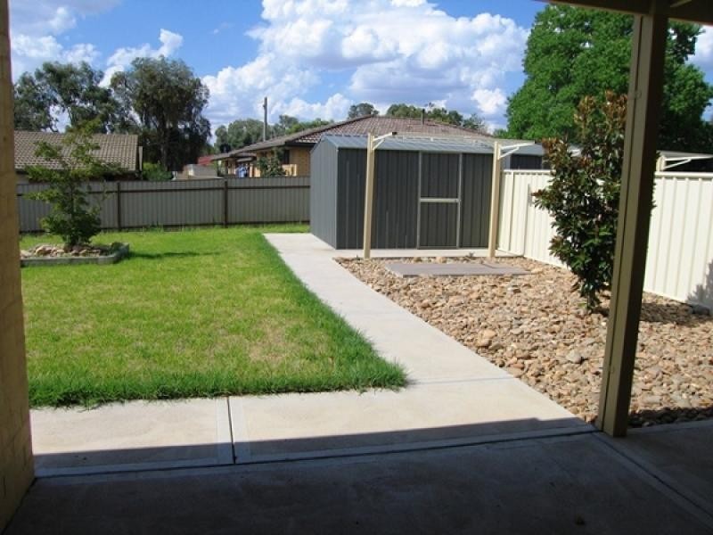 8 Butterworth Place, Wodonga VIC 3690