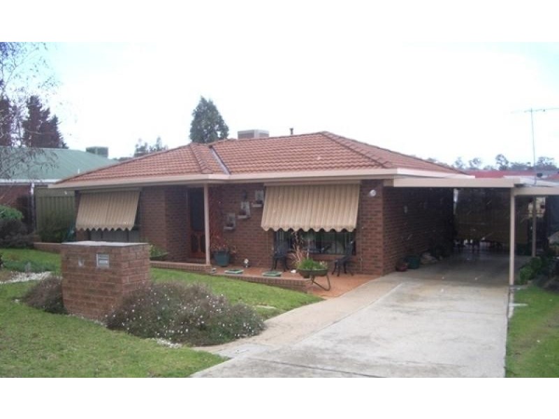 10 Kennedia Street, Thurgoona NSW 2640