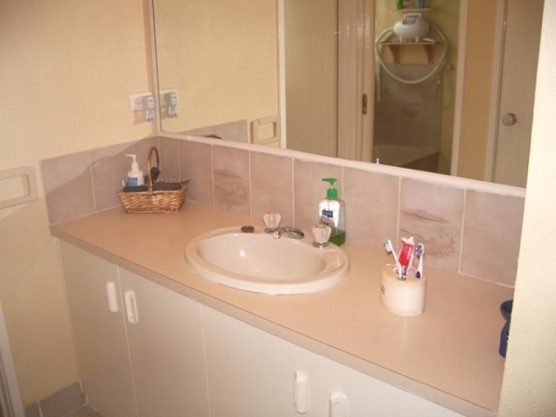 10 Kennedia Street, Thurgoona NSW 2640