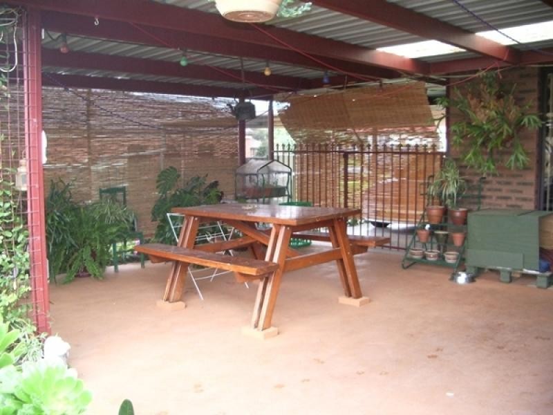 10 Kennedia Street, Thurgoona NSW 2640