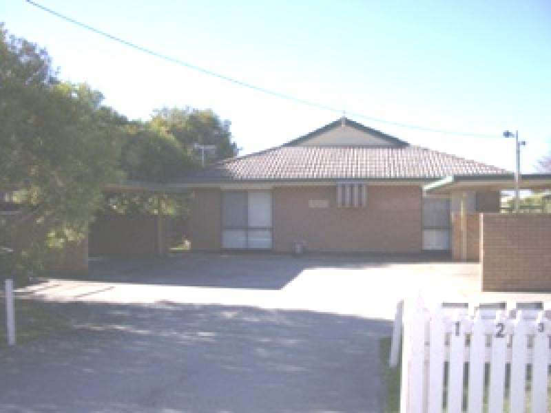 UNIT 2/610 KEMP STREET, Albury NSW 2640
