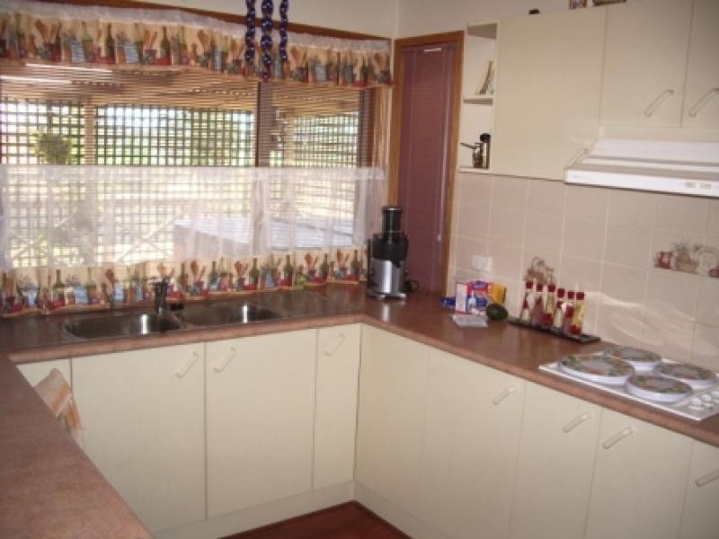 207 PARKINS ROAD, Rutherglen VIC 3685