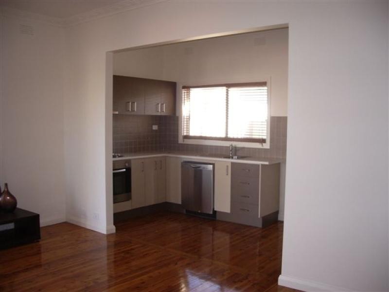 UNIT 1/393 GRIFFITH ROAD, Albury NSW 2640