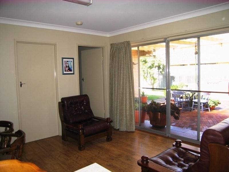 2 Norah Avenue, Wodonga VIC 3690