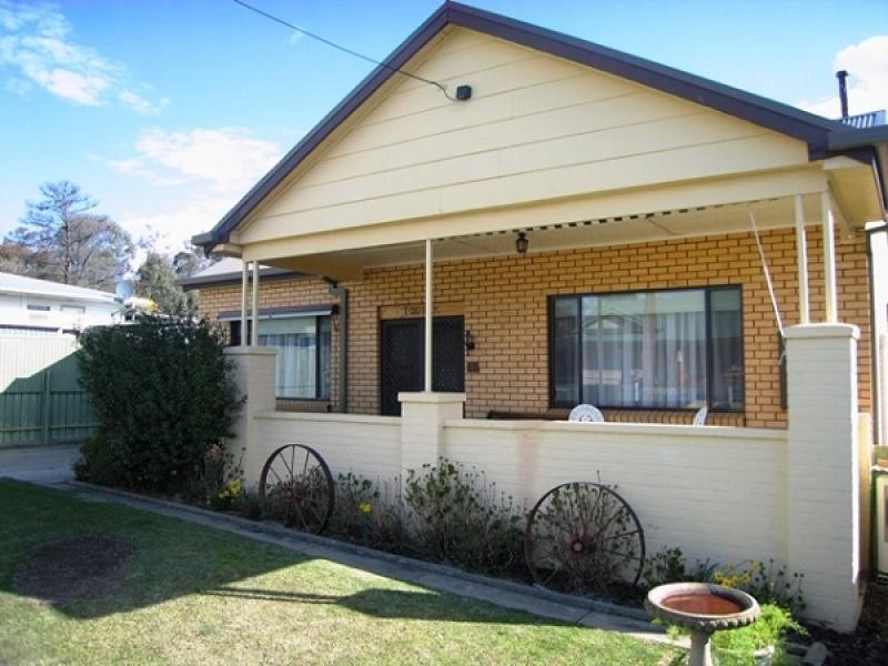 1 Noorooma Street, Tallangatta VIC 3700