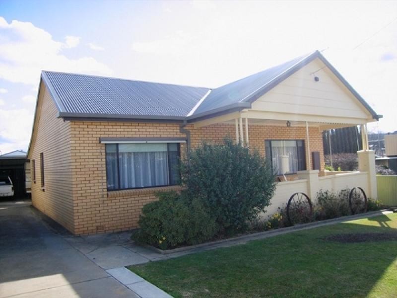 1 Noorooma Street, Tallangatta VIC 3700