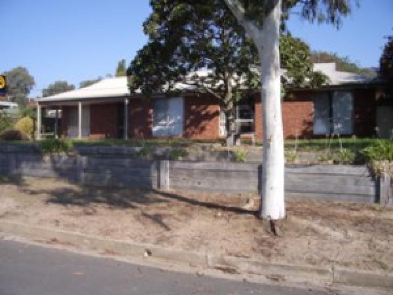 657 Wilkinson Street, Glenroy, Albury NSW 2640