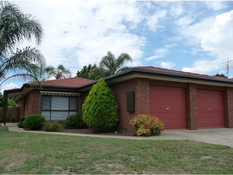 32 Bruce Street, Wodonga VIC 3690