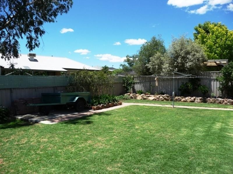 136 De Kerilleau Drive, Wodonga VIC 3690