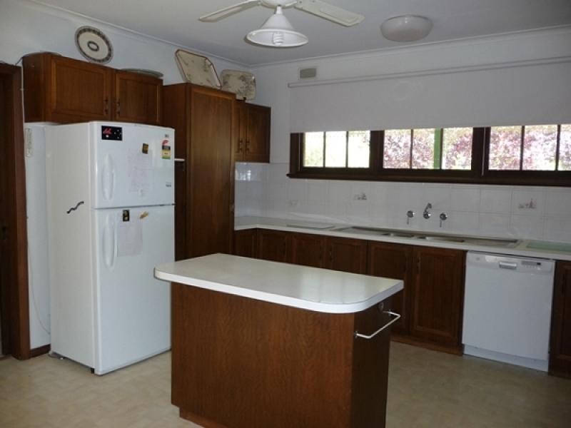 6 Moonya Drive, Wodonga VIC 3690