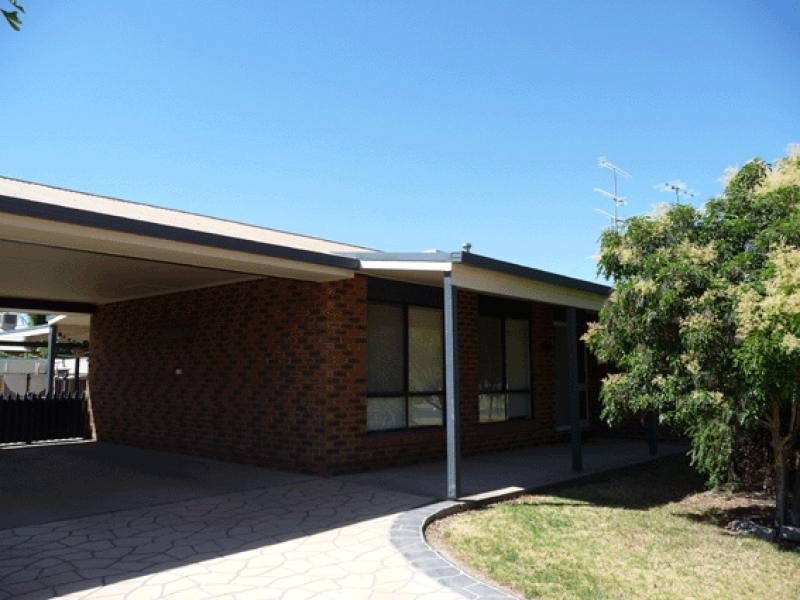 24 Vine Street, Holbrook NSW 2644