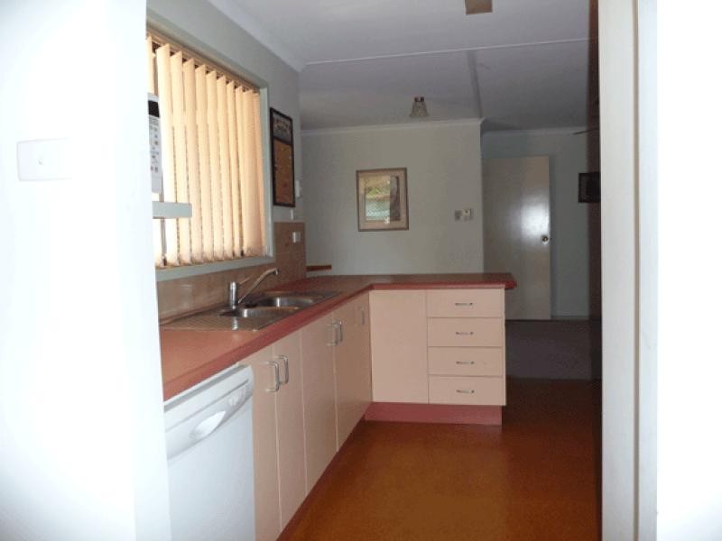 24 Vine Street, Holbrook NSW 2644